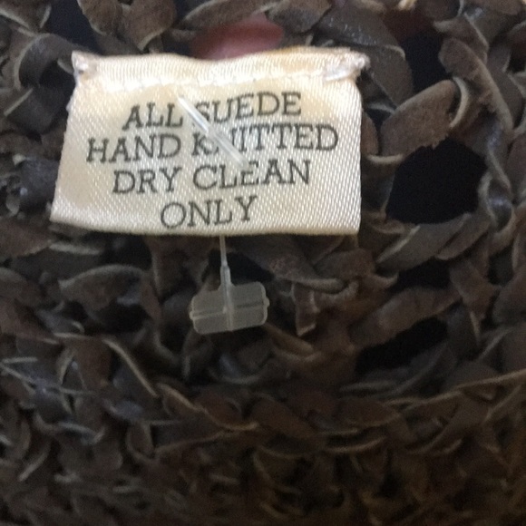 Suede, hand-knitted. Beautiful! - Picture 2 of 2